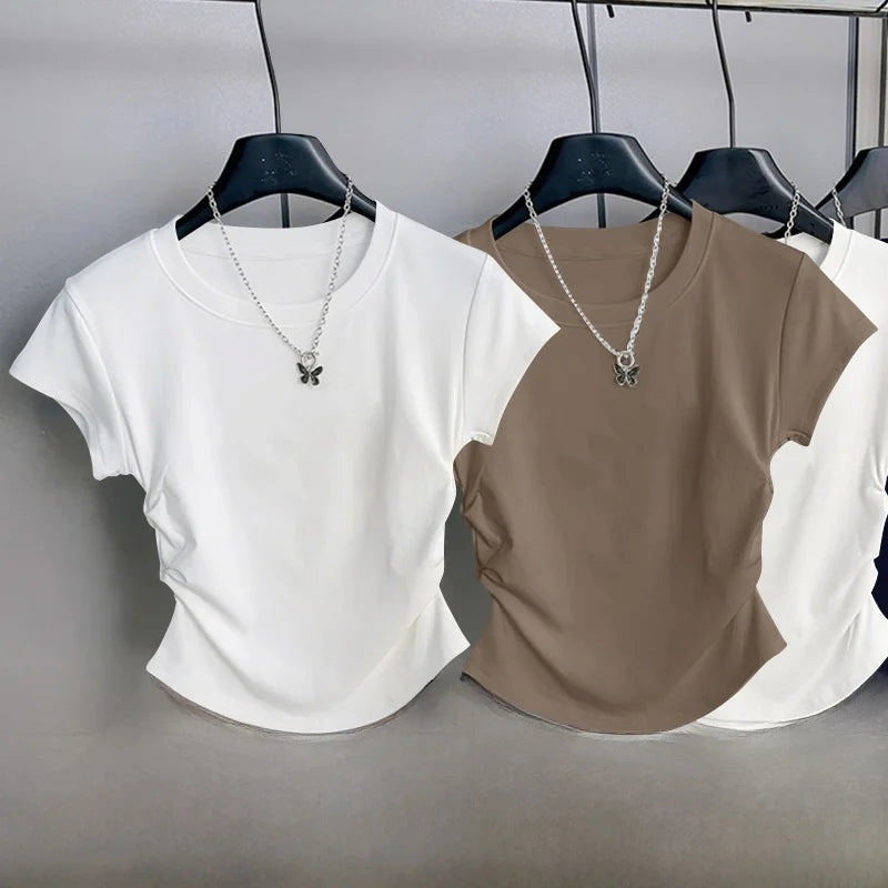Mjlovers short sleeve round neck T-shirt in soft fabric, displayed on a mannequin with a plain background.