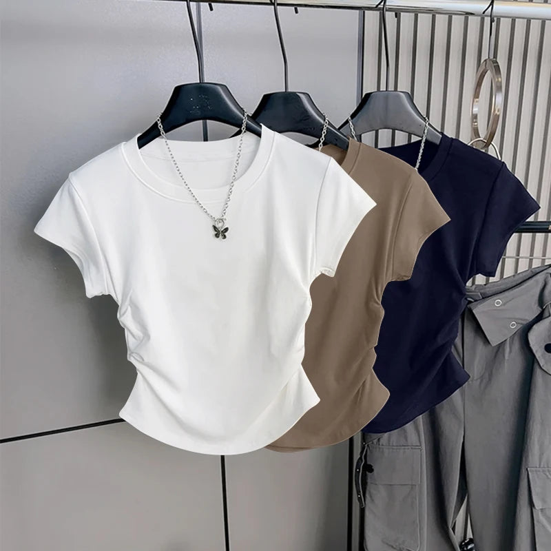 Mjlovers short sleeve round neck T-shirt, casual fit, soft fabric, in a solid color, displayed on a hanger.