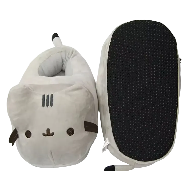 Cute mjlovers kitty slippers with soft fabric and detailed feline designs, perfect for cozy indoor wear.