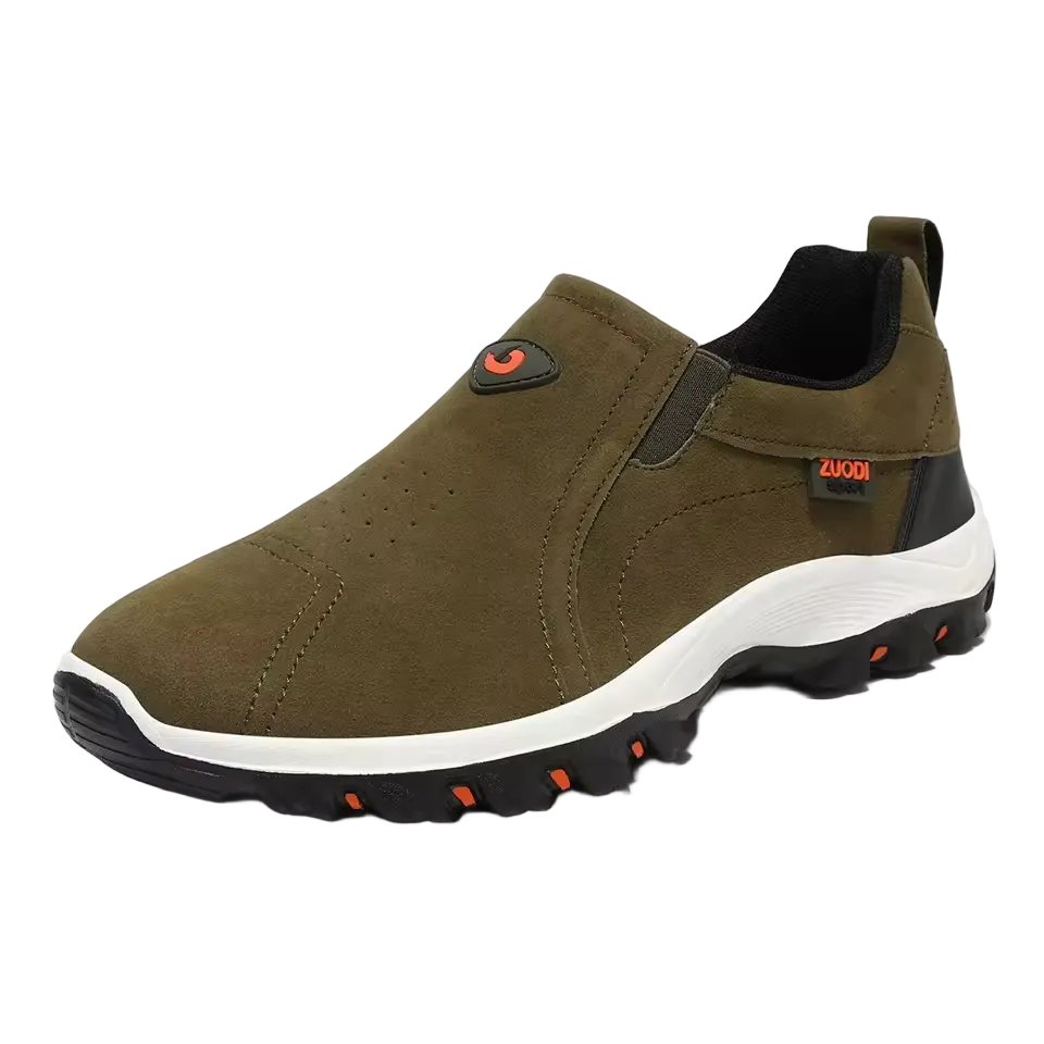 Mjlovers men's garden boots in waterproof rubber with sturdy soles, suitable for gardening and outdoor activities.