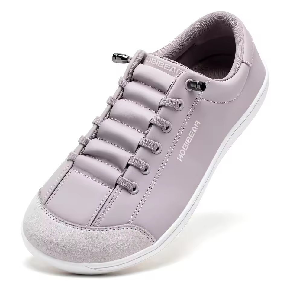 MJLovers men's comfortable leather shoes in black with sleek design, perfect for casual or formal wear.